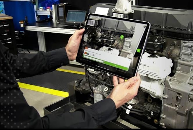 Augmented Reality Training Volvo AR Engine Quality Training