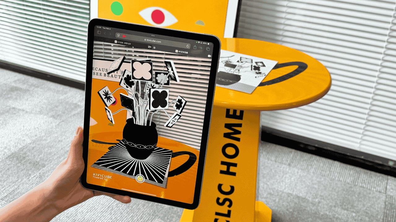 Augmented Reality in the Classroom Example Art Class